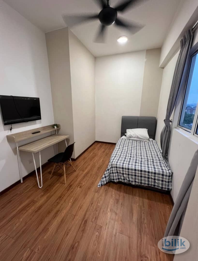 Image 1 of Zero Deposit ‼️All Female Medium Room 3 at 7 Tree Seven Residence, Bandar Sungai Long - Room rental in 