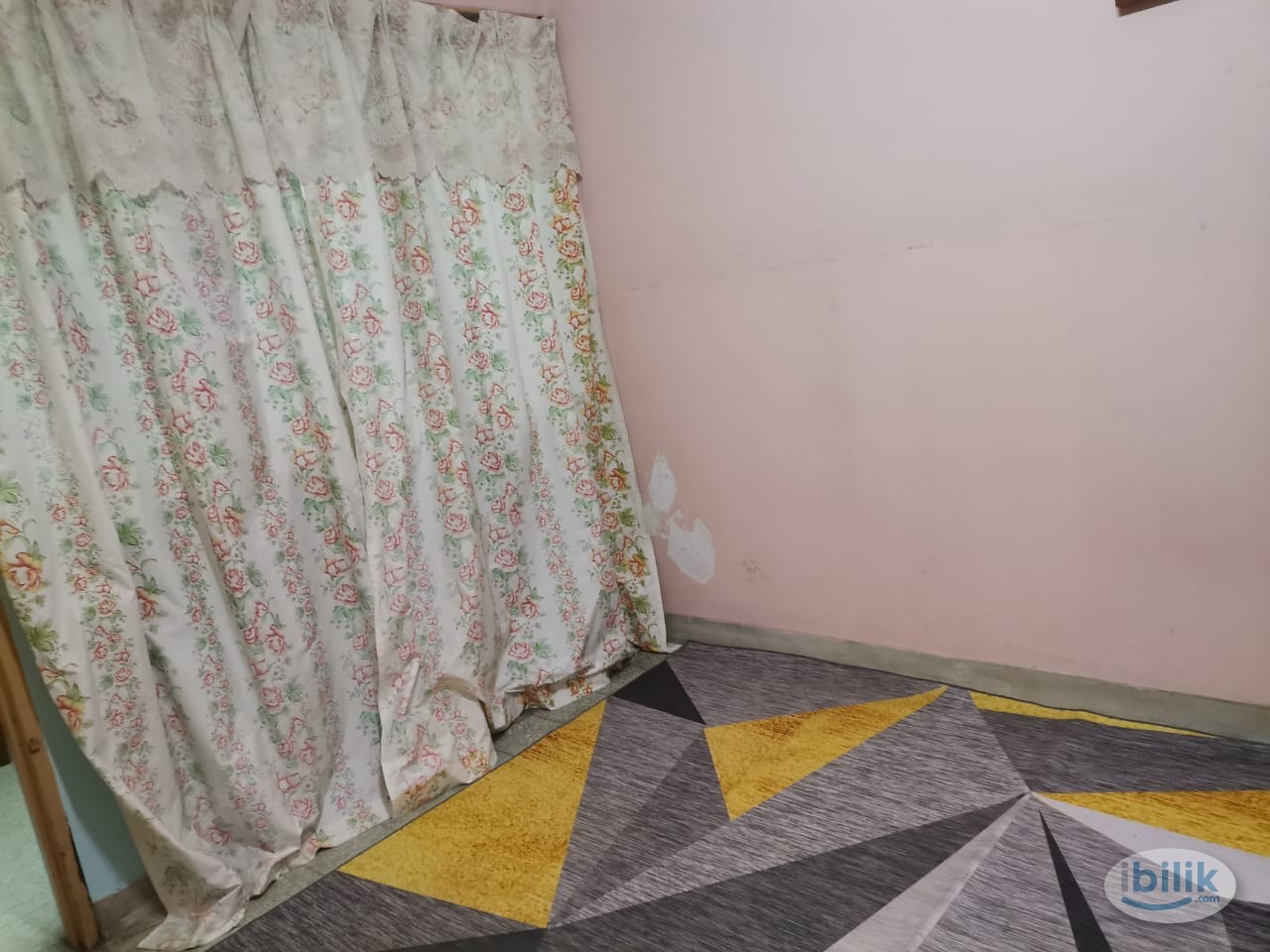 Image 3 of BILIK MEDIUM Berdekatan Bangsar Village - Room rental in 