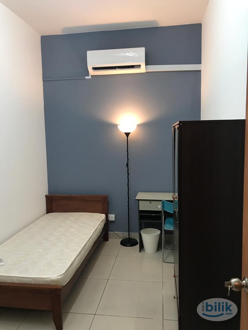 Beautiful Single Rooms available for rent at Impian Meridian USJ 1