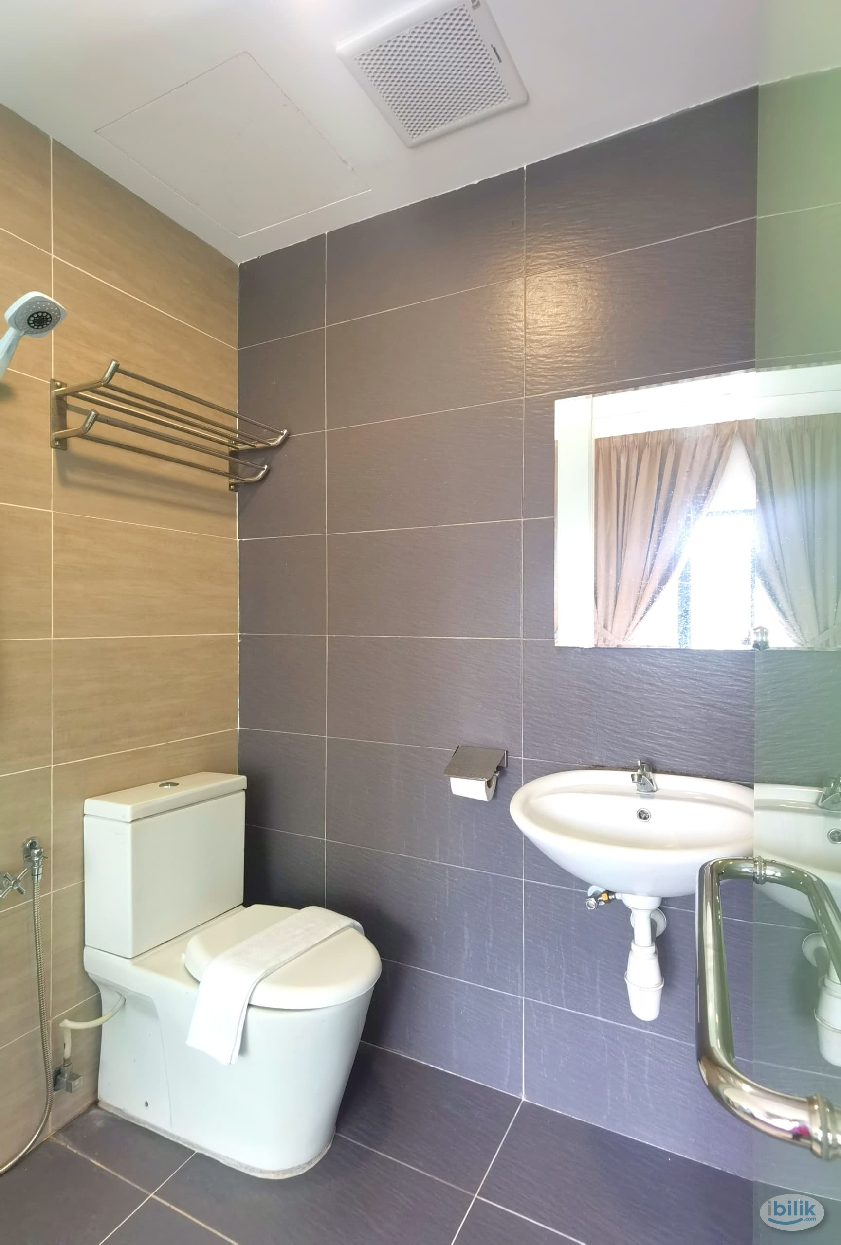 Image 5 of 🏡💯Master Room at Bandar Mahkota Cheras, Cheras South - Room rental in 