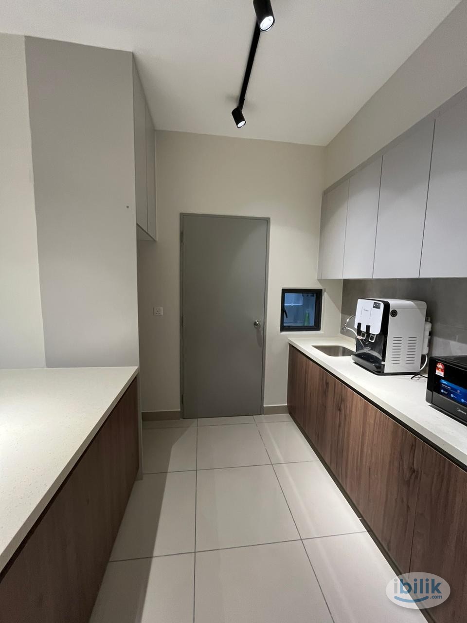 Image 3 of Meta City 💯 Zero Security Deposit 💯 Queen Room at Seri Kembangan - Room rental in 