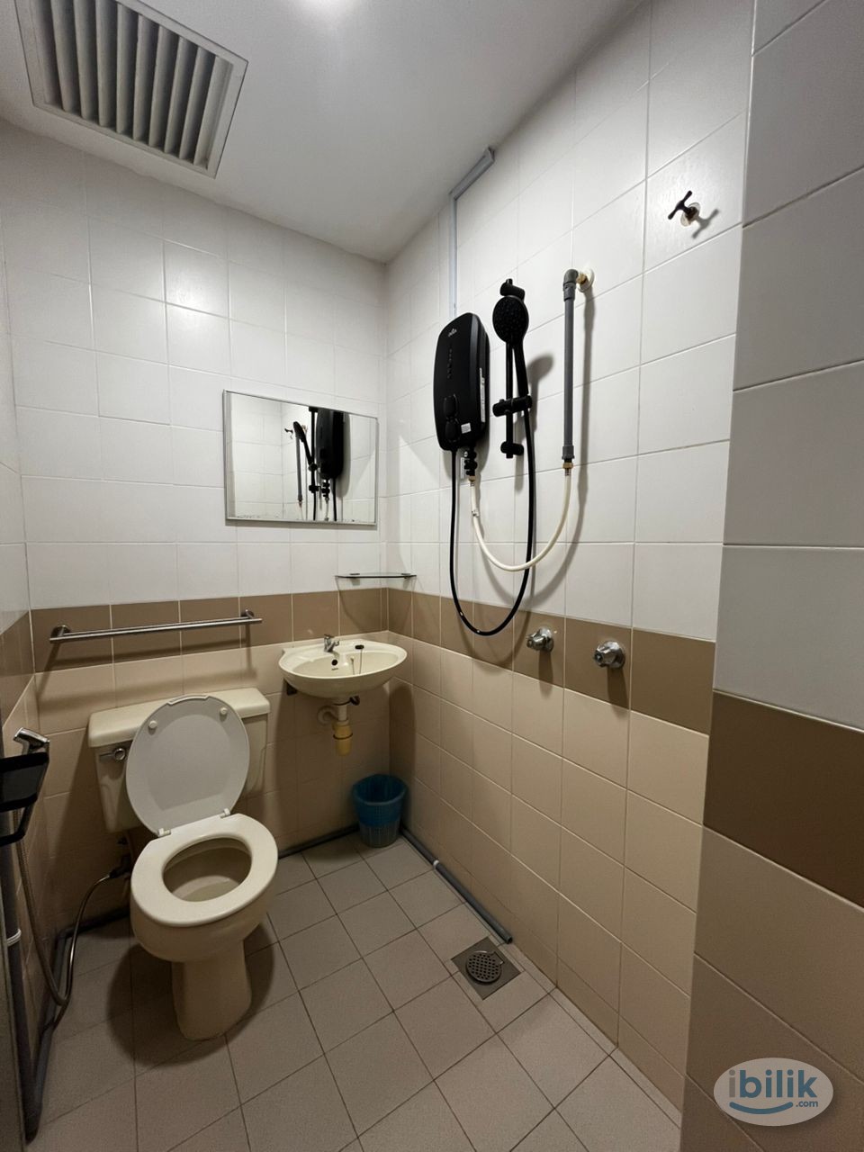 Image 3 of 3 MINS WALKING DISTANCE TO MRT/LRT PASAR SENI 🚄 - Room rental in 