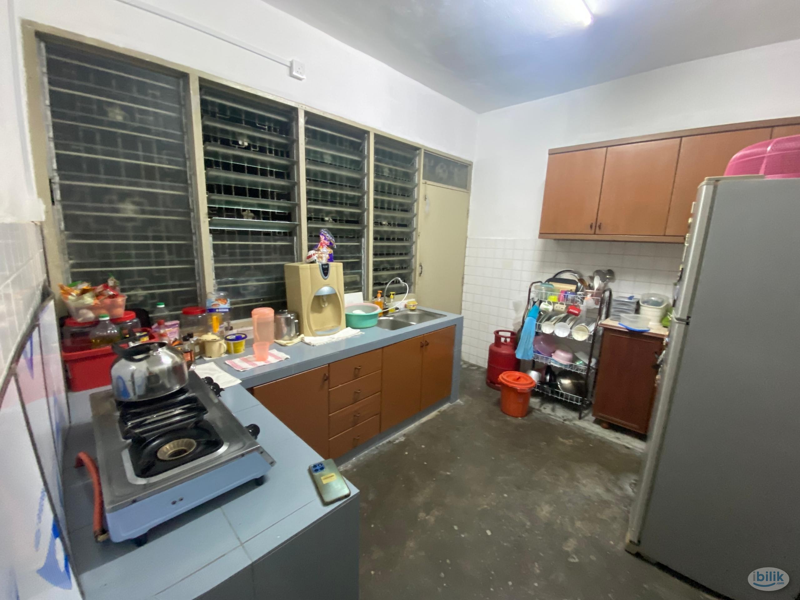 Image 3 of ~Limited FEMALE UNIT~ 👩🏻9 minute 🚶‍♀️to MRT🚂, Exclusive Female Single Room near Bangsar Village Mall & Bangsar LRT & Bangsar South🙆‍♂️ - Room rental in 