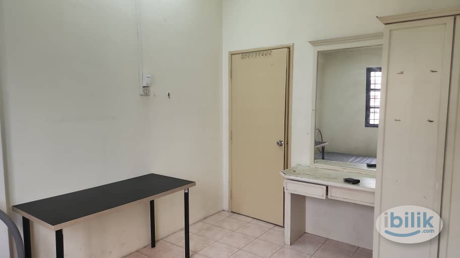 Image 3 of Middle Room at Evergreen Park, Bandar Sungai Long - Room rental in 