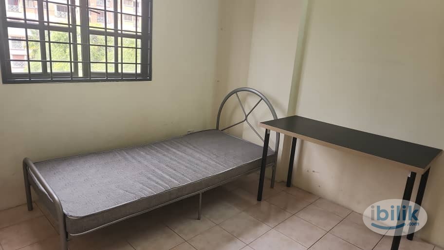 Image 2 of Middle Room at Evergreen Park, Bandar Sungai Long - Room rental in 