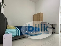 Room Rental in Seberang Perai - Clean Middle Room with bathroom at Carnation Villa, Bukit Minyak