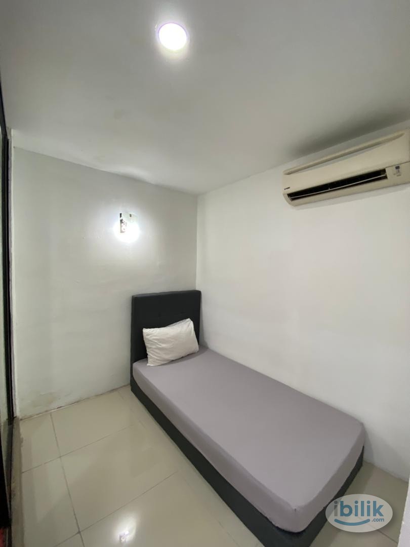 Image 2 of LIMITED OFFER ‼️ Furnished Room + Air-Cond Rent at SS4 Kelana Jaya - Room rental in 