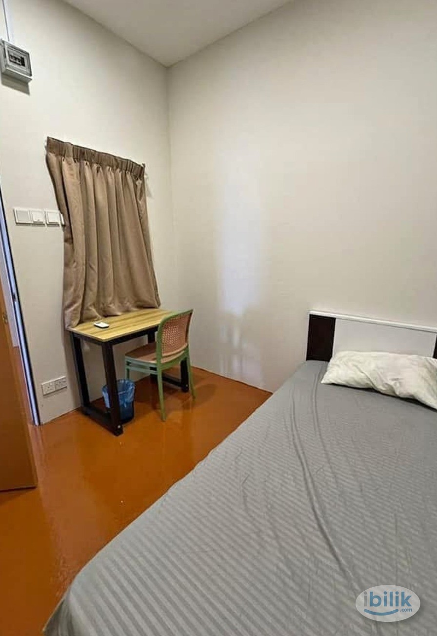 Image 1 of 🏡Zero Deposit Co-Living Room at at Q Onn,Seri Kembangan 💥 - Room rental in 