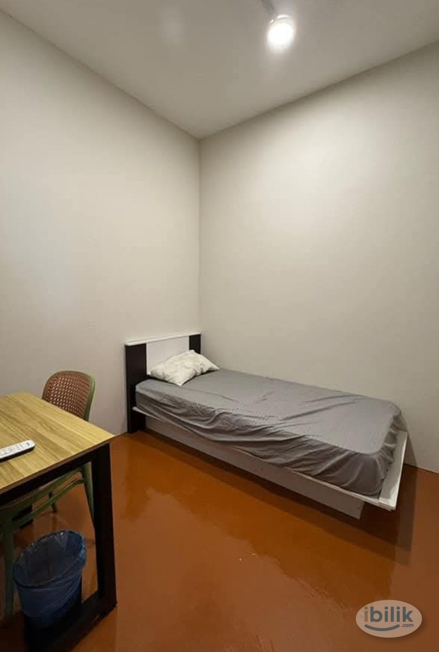 Image 5 of 🏡Zero Deposit Co-Living Room at at Q Onn,Seri Kembangan 💥 - Room rental in 