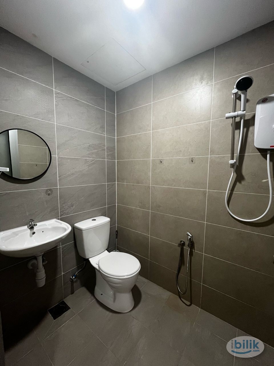 Image 2 of 2 mins to MRT kentonmen ❗ - zero deposit - Room rental in 