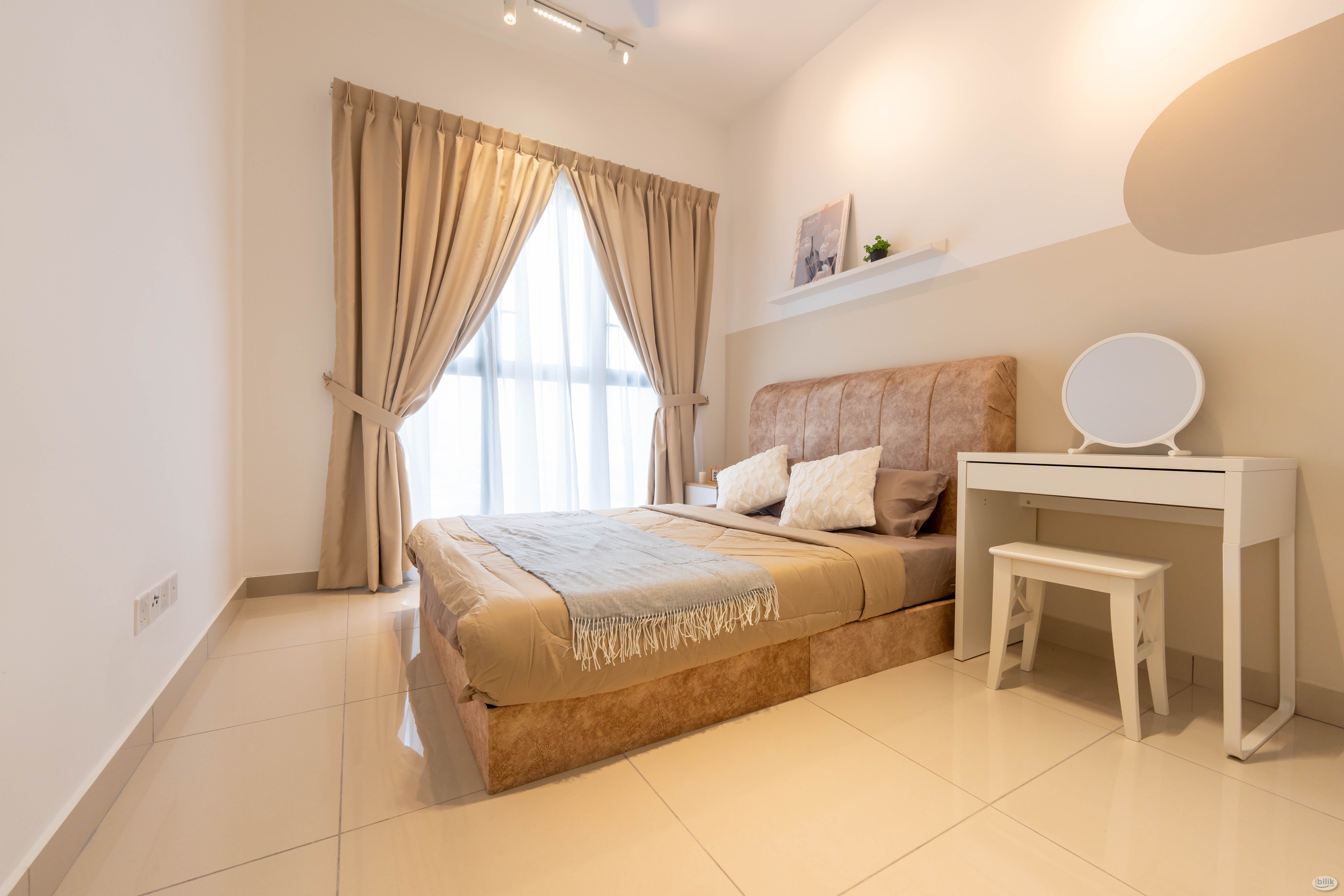 Image 2 of Studio with 2in1 Washer Dryer - 5 mins walk to MRT Chan Sow Lin - Room rental in 