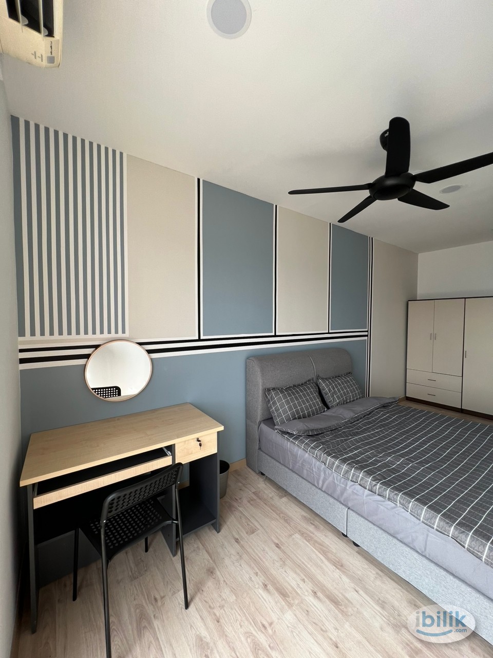 Image 2 of 🔥 5mins walk to EmHub, 3min drive to Segi, Doorstep to Jaya Grocer/Ninso/Coffee shop, 8mins to Sunway Nexis/Giza, Master room @ Emporis - Room rental in 