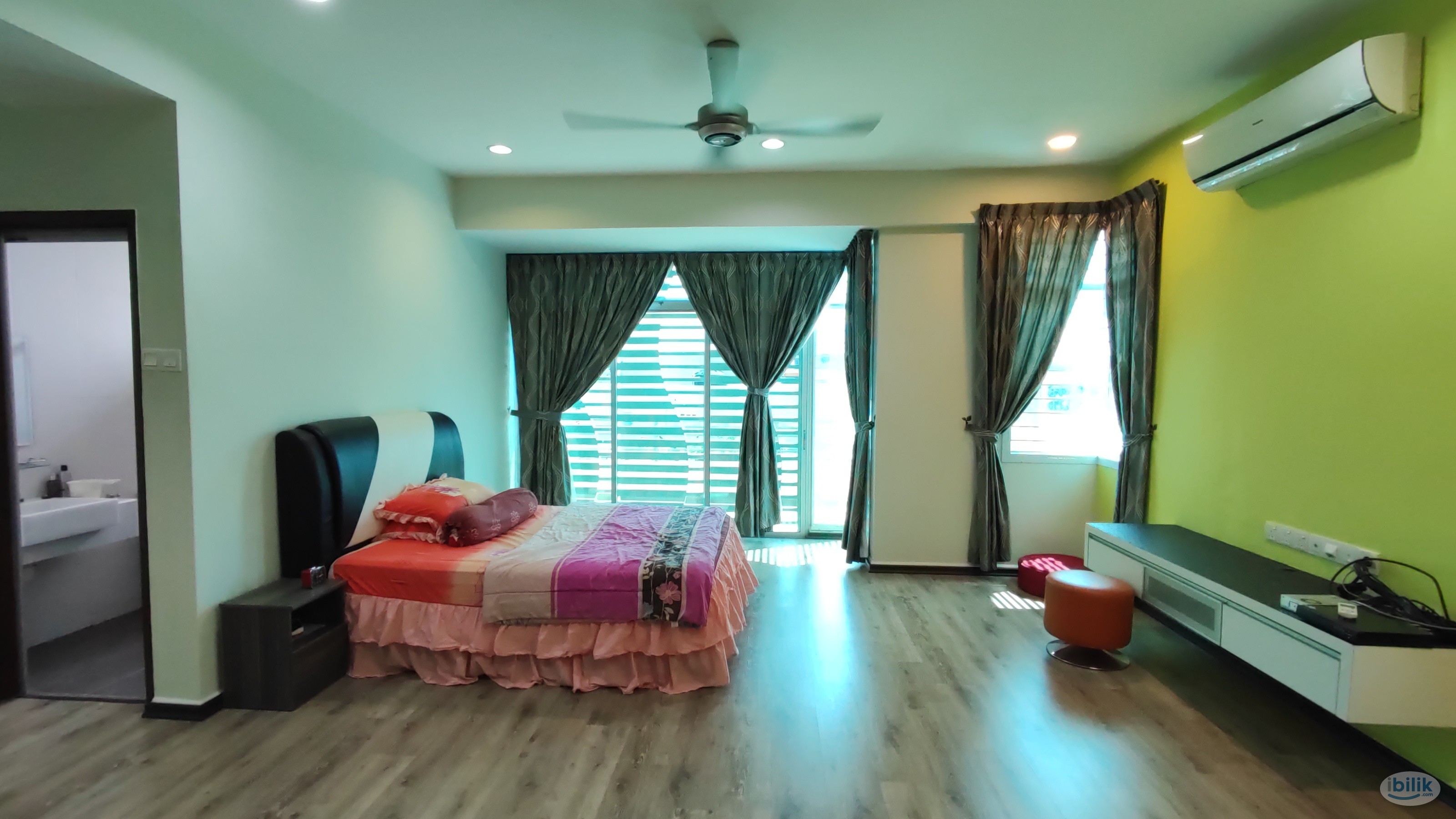 Image 1 of Master Room at Bandar Seri Alam, Pasir Gudang - Room rental in 