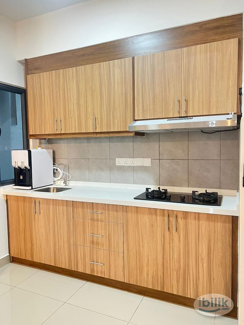 Image 1 of Rent Fully Furnish Room Ready Move In M Luna Batu Cave Sri Damansara Mizumi Publika Aeon MRT Kepong Metro Prima 99 Wonderland Park - Room rental in 
