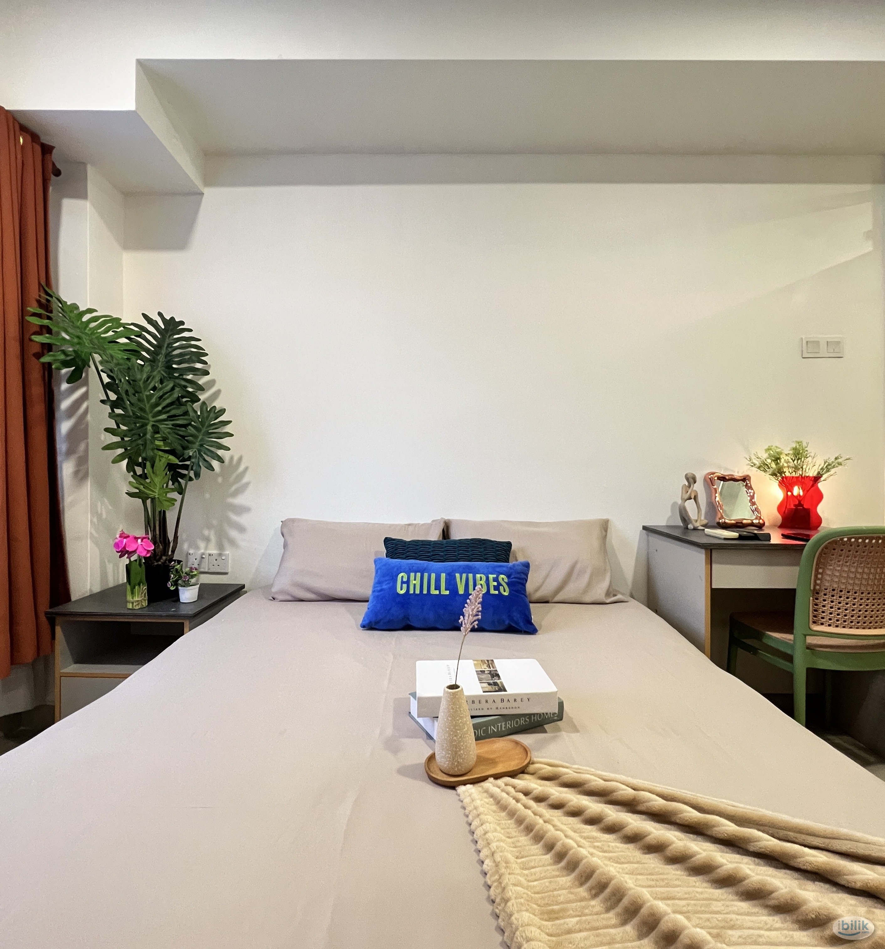 Image 2 of Free Deposit! Available Master Room with Private Bathroom at Taman Connaught, Cheras - Room rental in 
