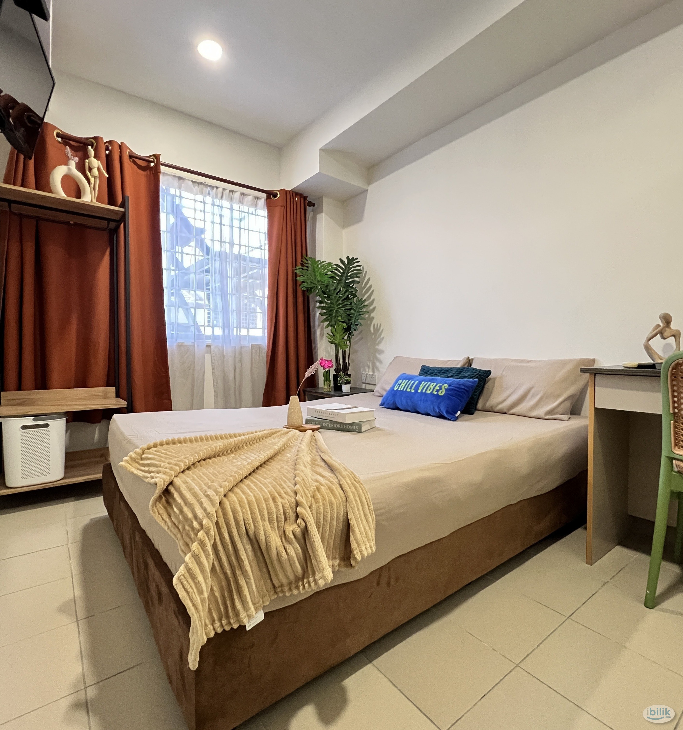 Image 3 of Free Deposit! Available Master Room with Private Bathroom at Taman Connaught, Cheras - Room rental in 