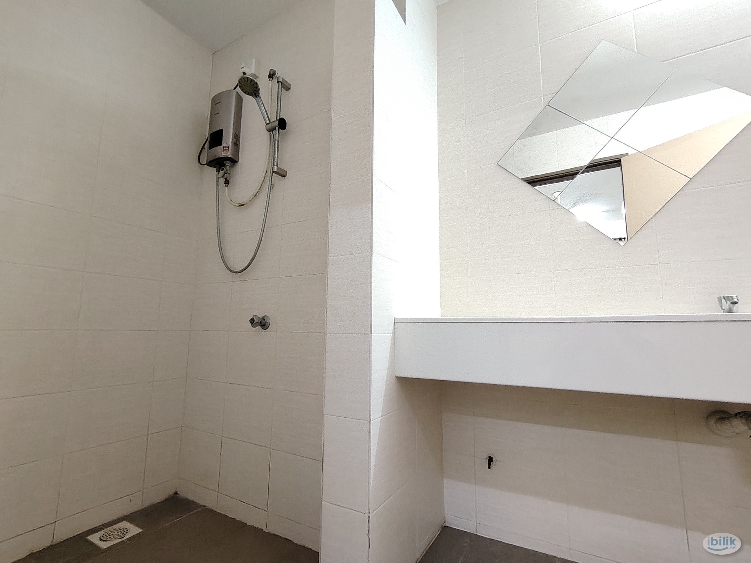 Image 4 of (Mix gender Unit) Pv21  FULLY FURNISHED Medium Room @ WIFI For Rent,Setapak - Room rental in 