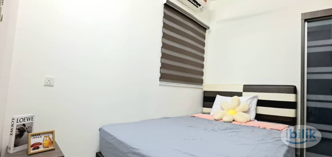 Image 2 of Middle Room at Elit Heights, Bayan Baru - Room rental in 
