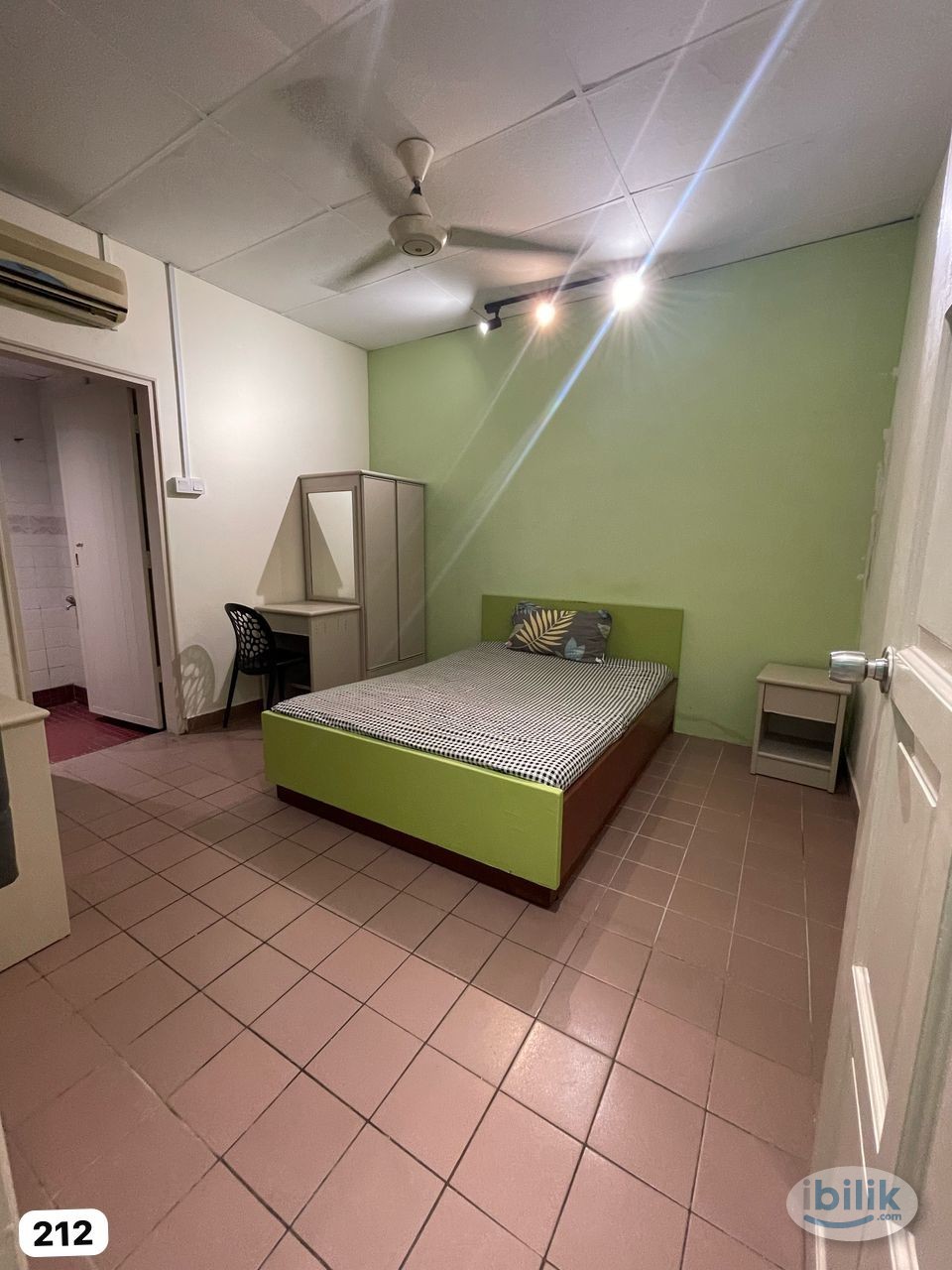 Image 1 of 🏠 ( ZERO DEPO ) Reasonable Master Room for Rent Hankyu Hotel at Chow Kit. ( Many Convenient Shop ) ✨🌟 - Room rental in 