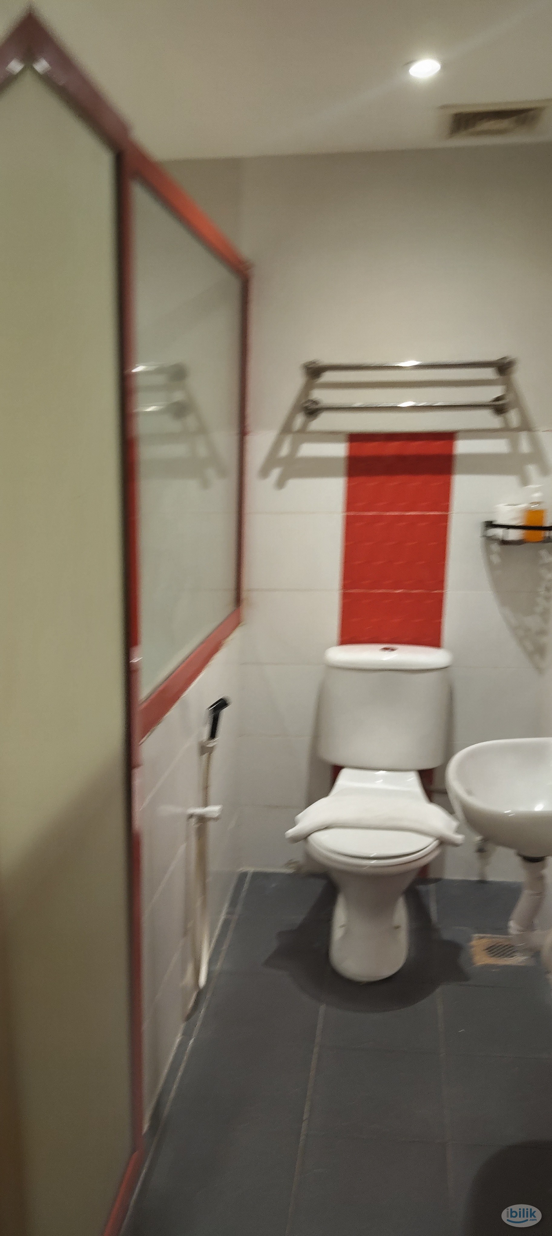 Image 2 of ✨ Master Room in Kuchai Lama Town – Zero Security Deposit! ✨ - Room rental in 