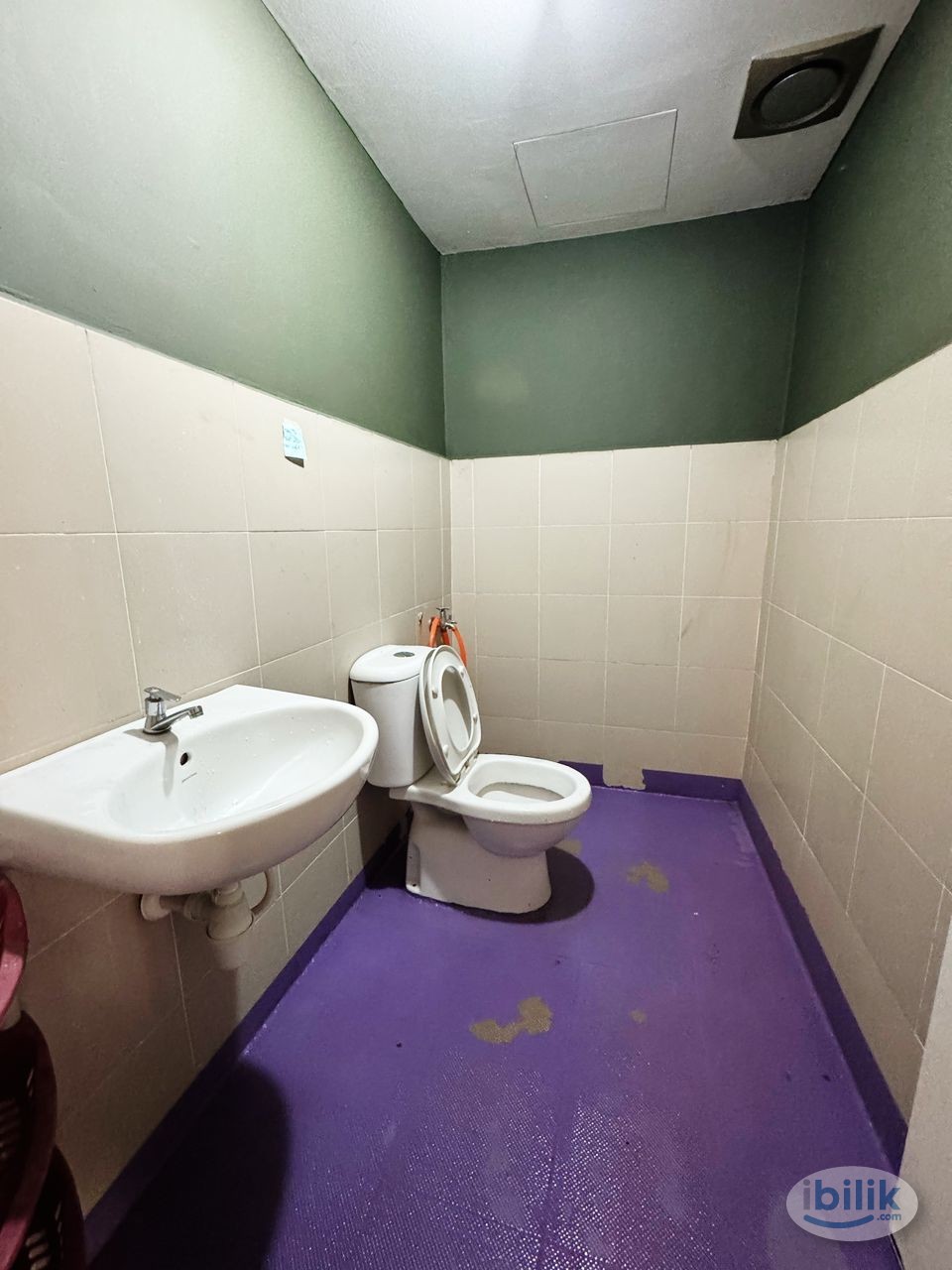 Image 3 of ⭐ SS15 Subang Jaya⭐  🛌Partial or fully furnished - move in Immediately! 🛌Bed Frame & Mattress 🚪Wardrobe 🪑Table & Chair  🏠Facilitates ： ❄️Air-Cond - Room rental in 
