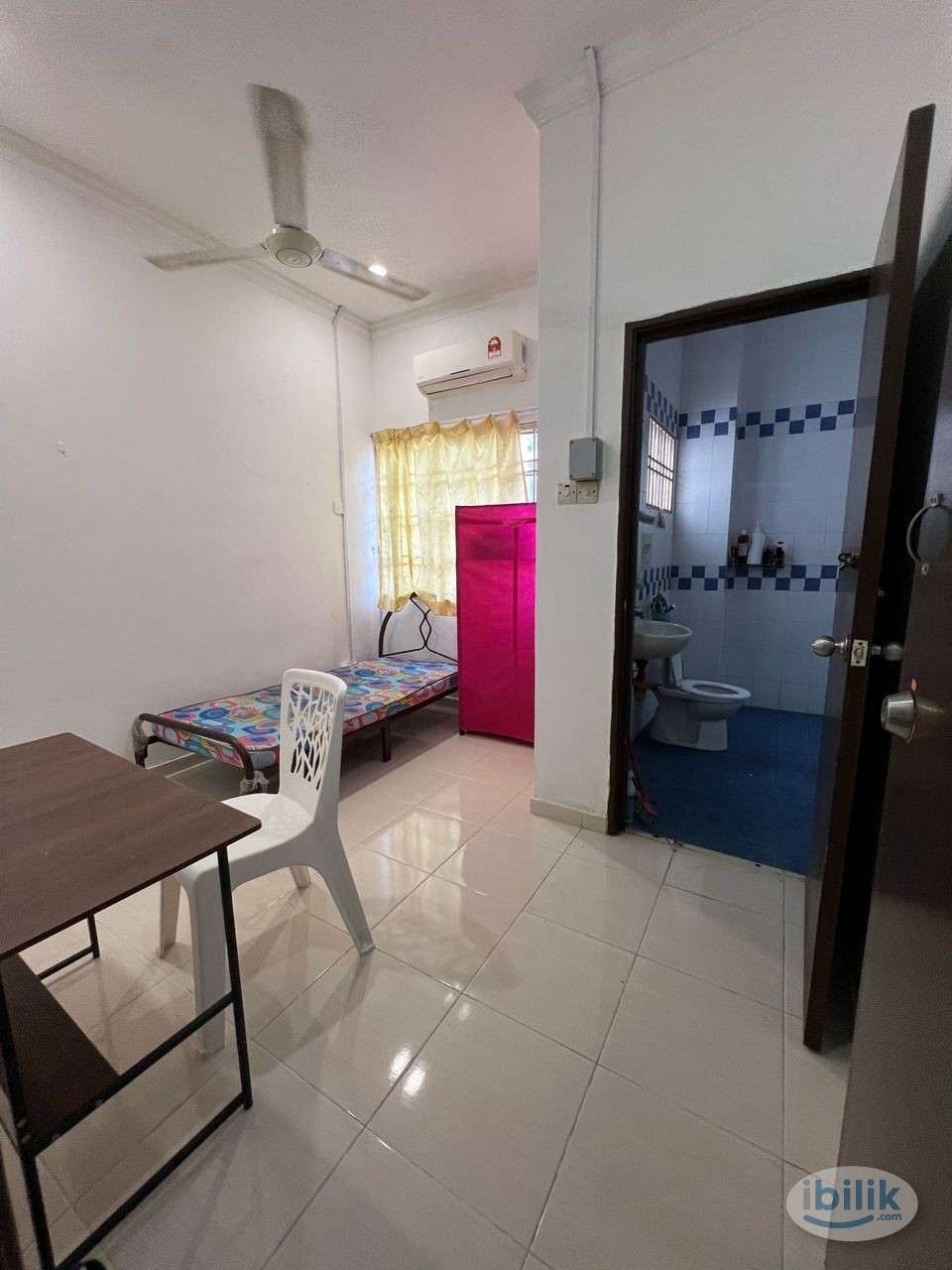Image 1 of ZERO DEPOSIT‼️😍With Private Bathroom 🌟Master Room Near IOI Mall Puchong Drive Only 6 Min😮🚶‍➡️‼️🛜Free Wifi,Water Include😉 - Room rental in 