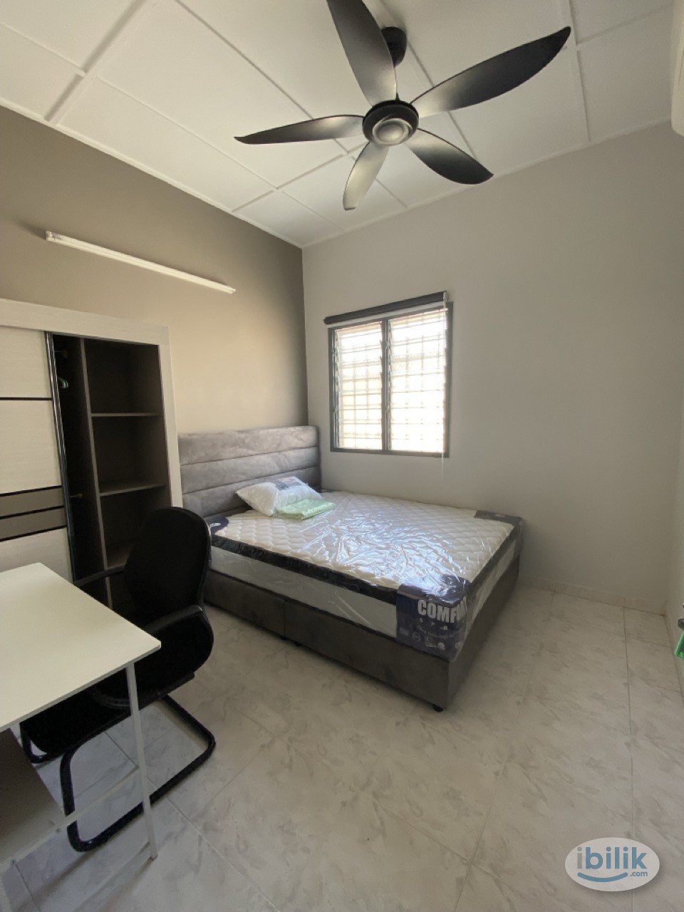 Image 1 of 1 Month Deposit Medium Room in Klang, Near Gravit8, Near Bandar Botanic & West Port - Room rental in 