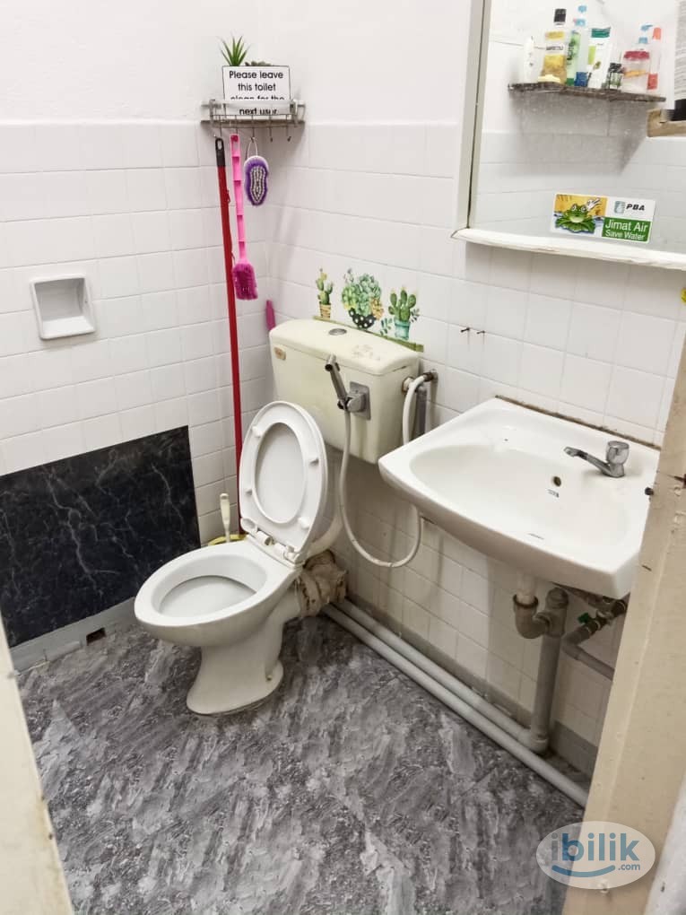 Image 1 of LENDED HOUSE MEDIUM ROOM NEAR MORNING MARKET. - Room rental in 
