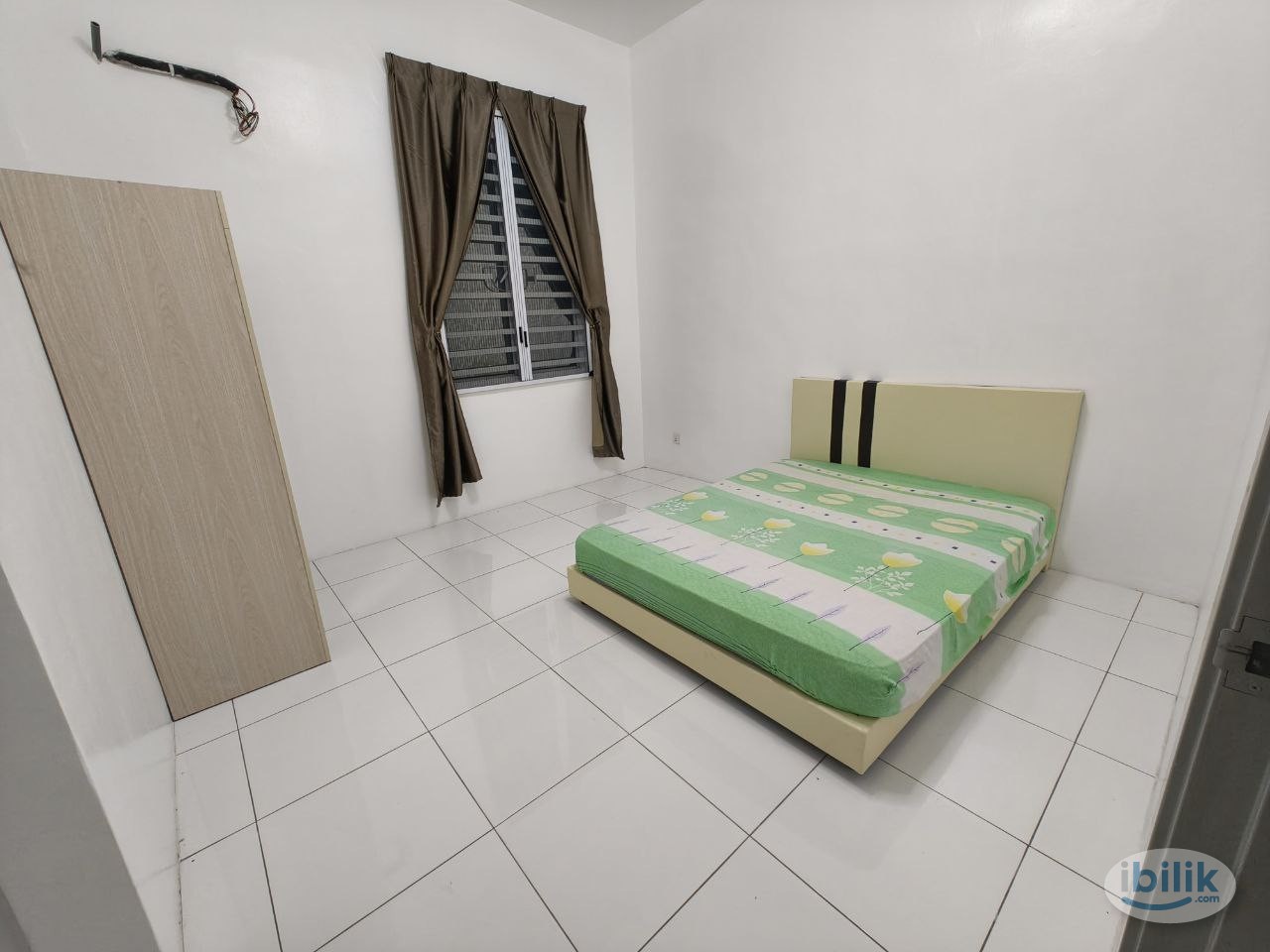 Image 1 of Middle Room at Maple Residence, Butterworth - Room rental in 