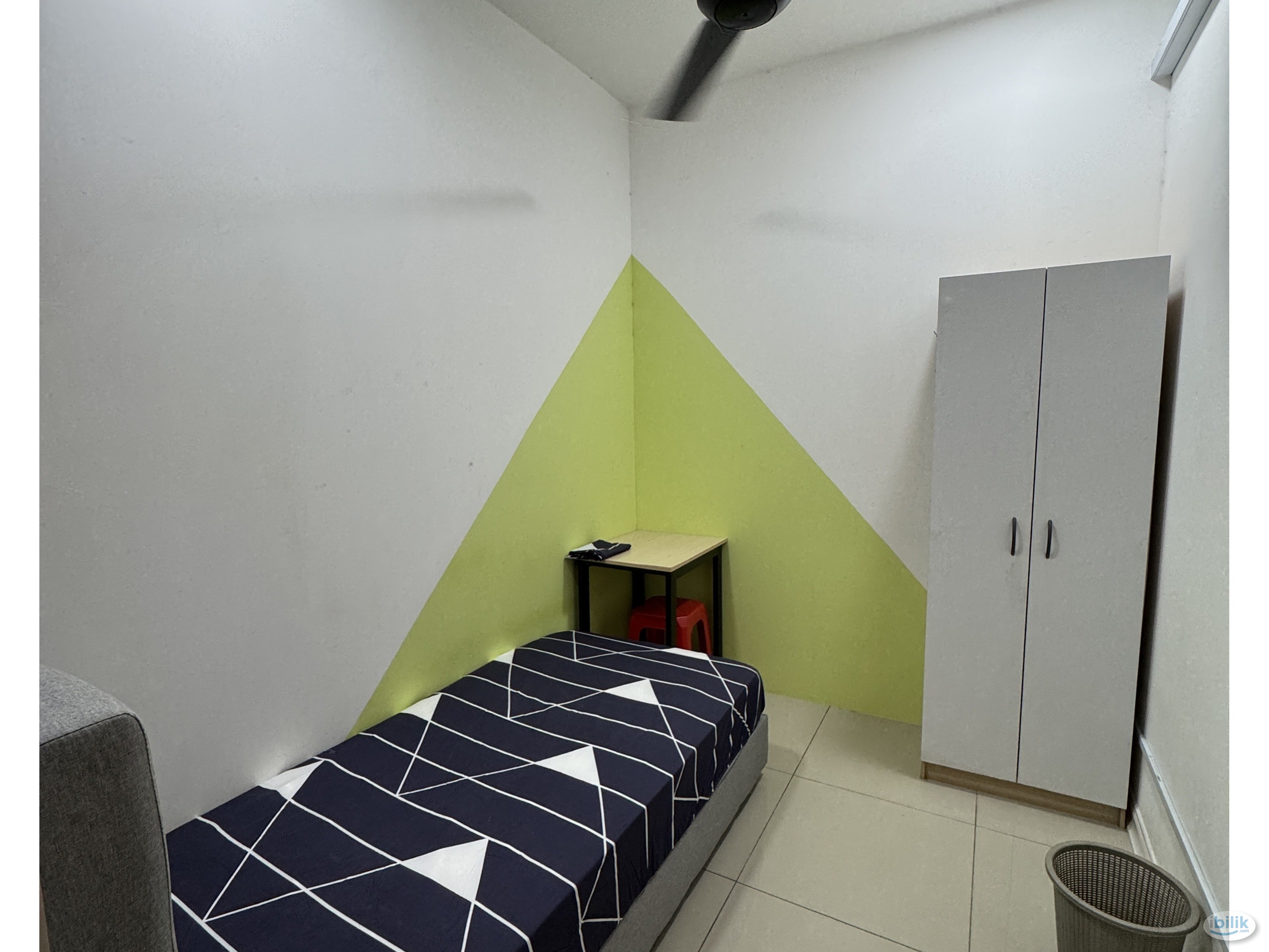 Image 1 of Just 6 Minutes Only Walking Distance to LRT AWAN BESAR Room To Rent @ Kiara Residence 1 - Room rental in 