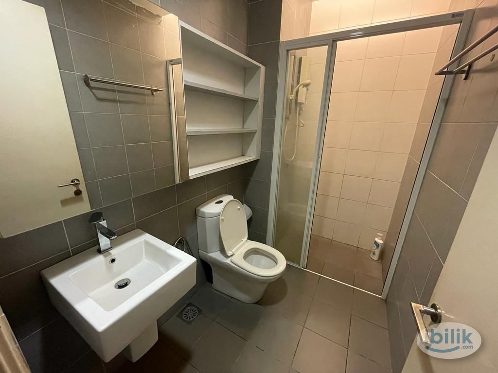 Image 4 of (Female Only) Single Room at Garden Plaza, Cyberjaya - Room rental in 