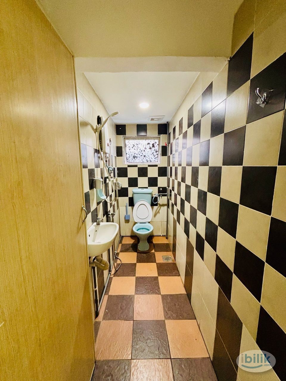 Image 1 of Zero Deposit‼️Master Room  Casavilla at Kelana Jaya, Petaling Jaya - Room rental in 