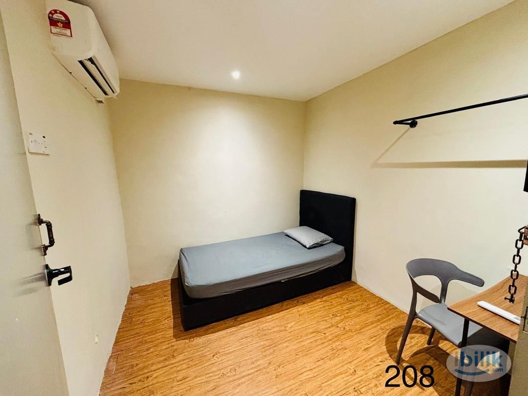 Image 3 of Zero Deposit‼️Master Room  Casavilla at Kelana Jaya, Petaling Jaya - Room rental in 