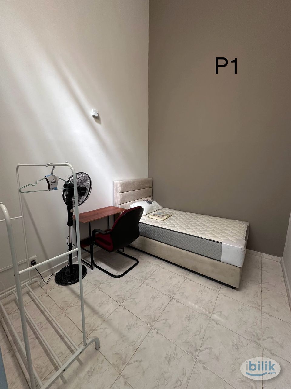 Image 1 of Few minutes walk to LRT Kelana Jaya 🥰💫🗽 - Room rental in 