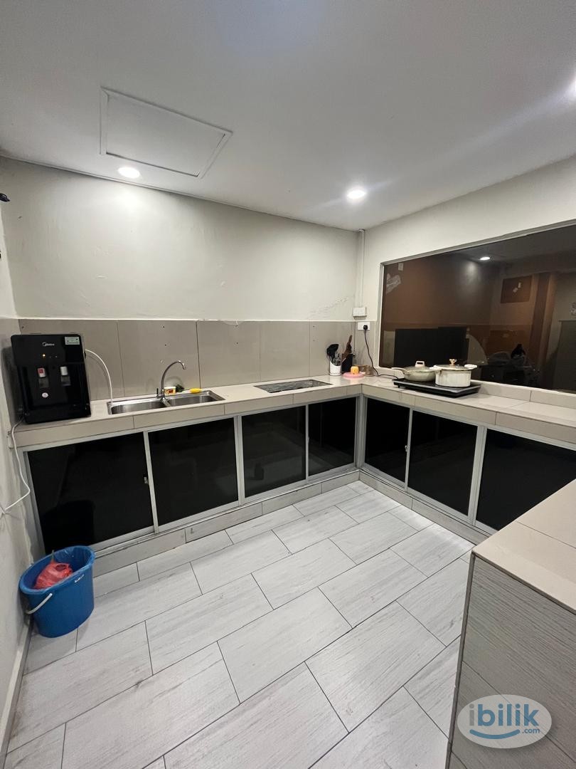 Image 4 of ✨ZERO DEPOSIT✨CO-LIVING NICE MASTER ROOM FOR RENT AT TAMAN INTAN KLANG 🎏NEAR TO TAMAN BERKELEY ,I-CITY THEME PARK🤩🤩 - Room rental in 