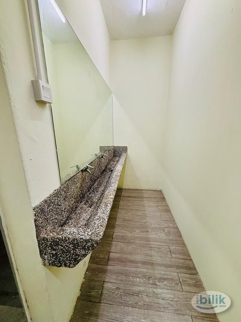 Image 3 of 👨‍🎓Room For Rent, Walking Distance To SS15 LRT & Inti College - Room rental in 