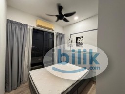 Room Rental in Petaling Jaya - [✅ Chinese Unit] 3mins walks to EmHub, Doorstep to Jaya Grocer/Ninso/Coffee shop/Mamak, 8mins to Sunway Nexis/Giza, Middle room @ Emporis