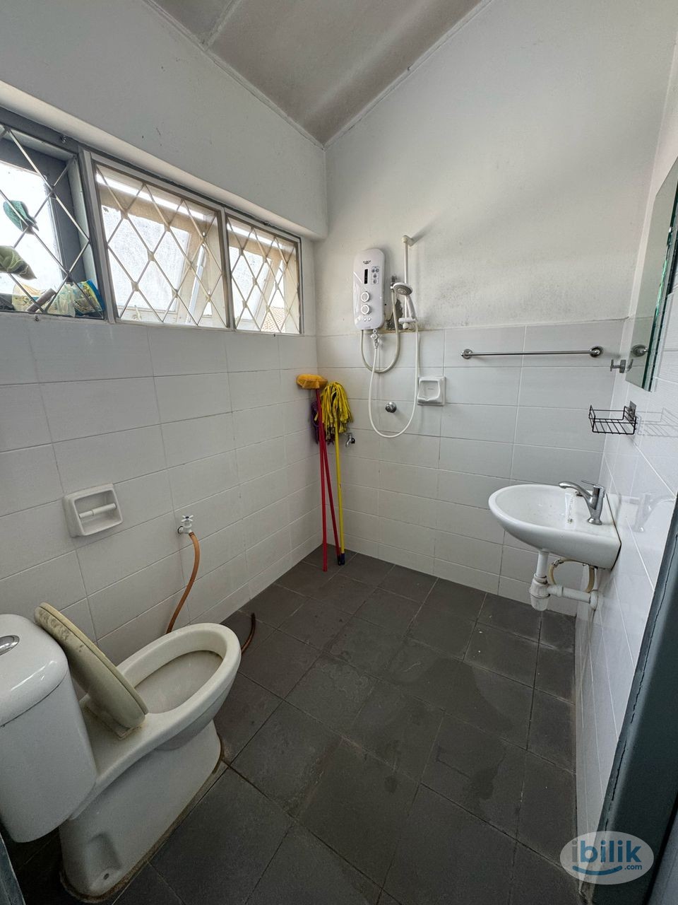 Image 5 of Zero Deposit😮❤️‼️Single Room at SS2, Petaling Jaya,New Tenant April/May - Room rental in 