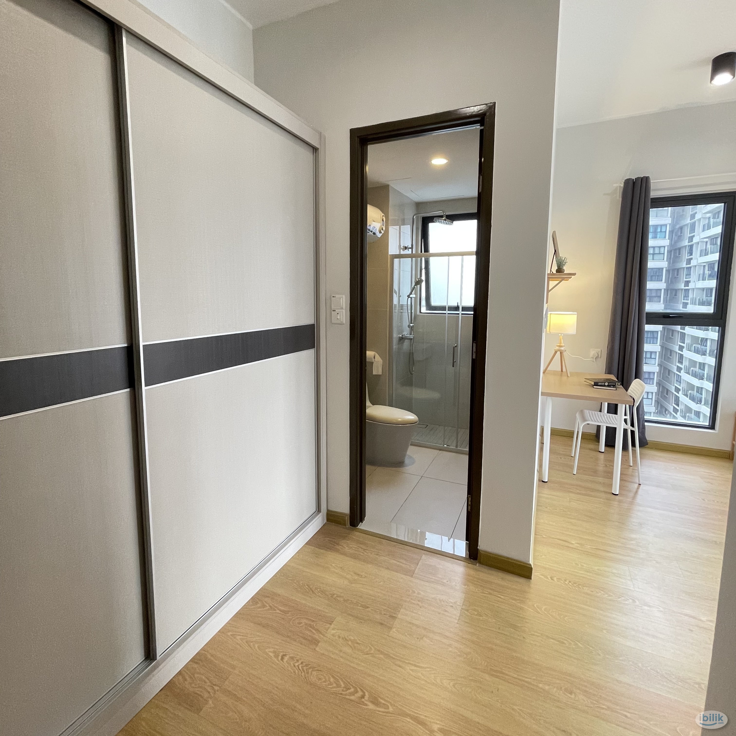 Image 4 of Spacious Master Room at Country Garden, Danga Bay - Room rental in 