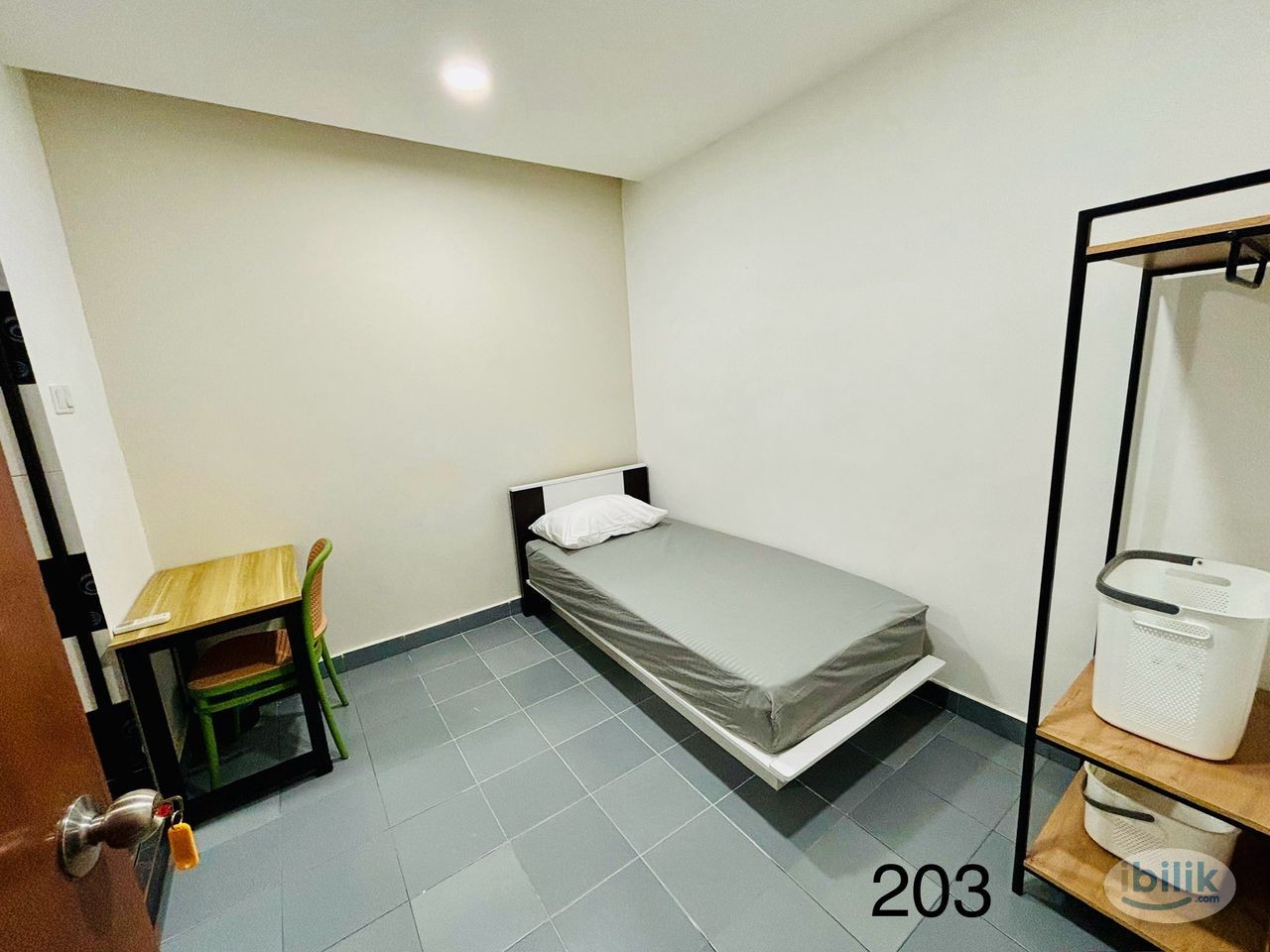 Image 1 of [ Superb Comfort | Zero Deposit ] ❤️‍🔥 Co-Living Private Single Room at Seri Kembangan ‼️ - Room rental in 
