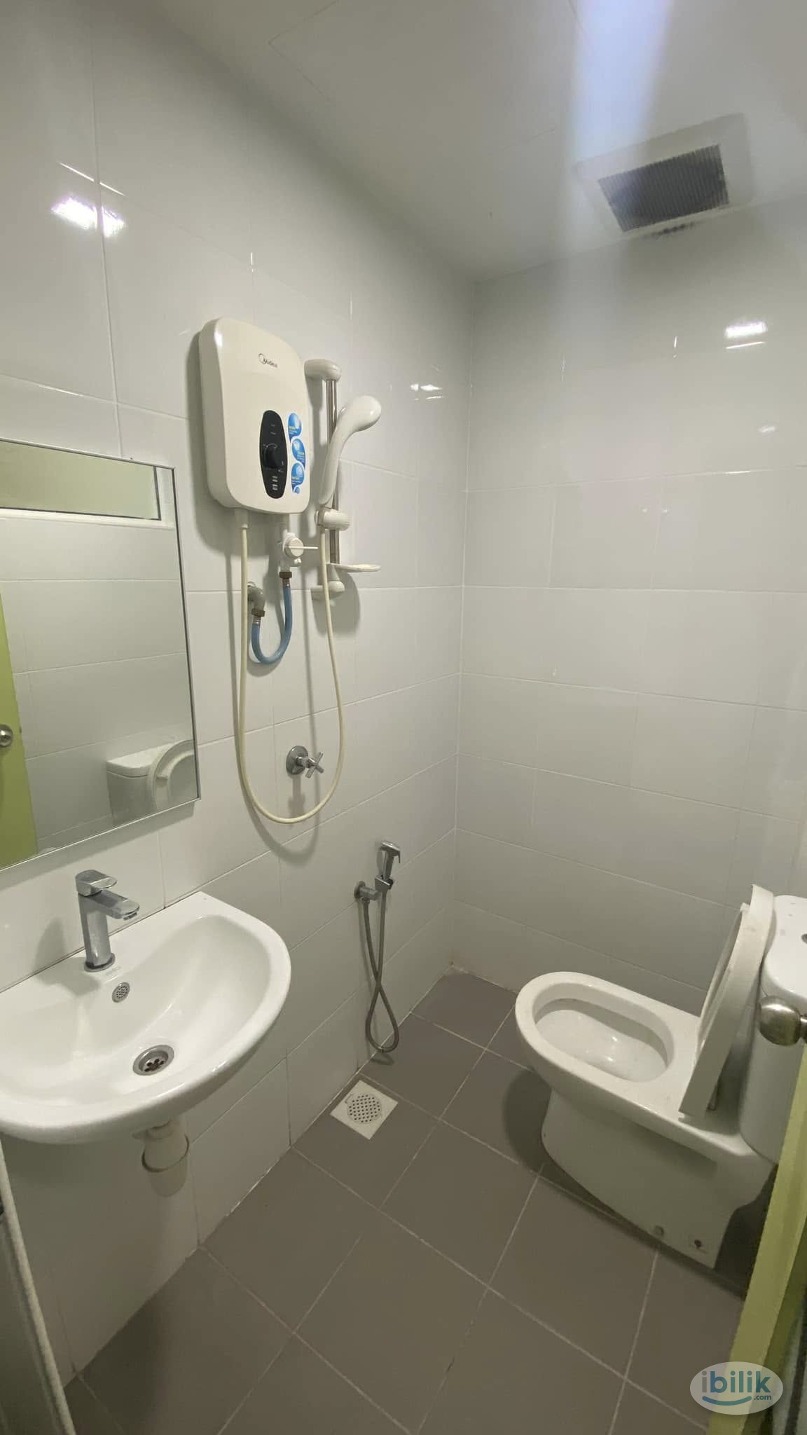 Image 3 of 🌝🌝⭐3 min 🚶 to SS14 Shops 15 min 🚶 to SS15 LRT station 10 min 🚶 to SS18 LRT stat - Room rental in 