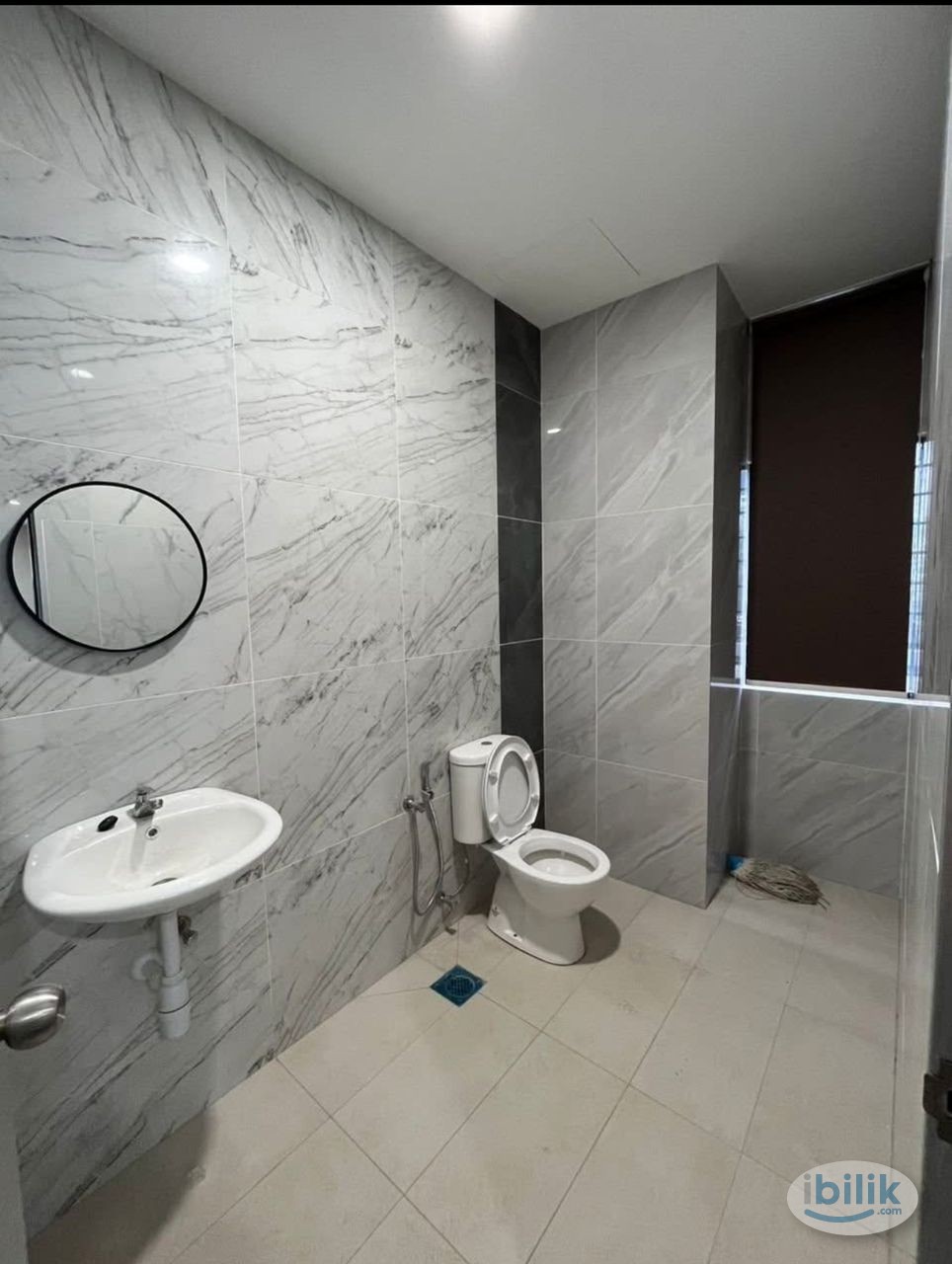 Image 3 of ‼️ONLY RM 1 FOR FIRST MONTH RENTAL ‼️🏡JALAN IPOH HOTEL CO LIVING ROOM FOR RENT 🤩🤩🤩🤩🤩🤩 - Room rental in 