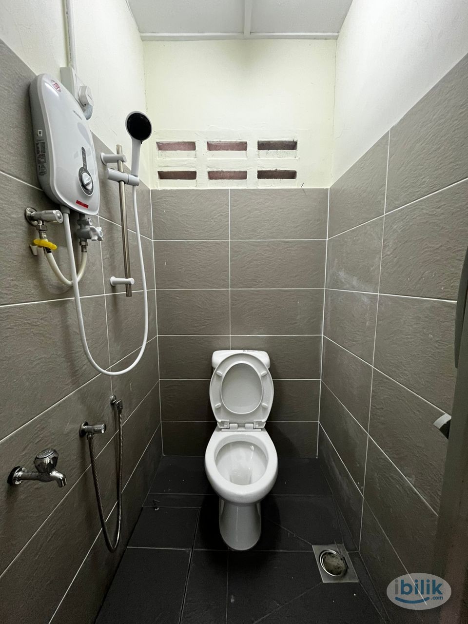 Image 3 of FEMALE UNIT 🎊 | 3 MINS DRIVE MRT TAMAN CONNAUGHT 🚆 - Room rental in 