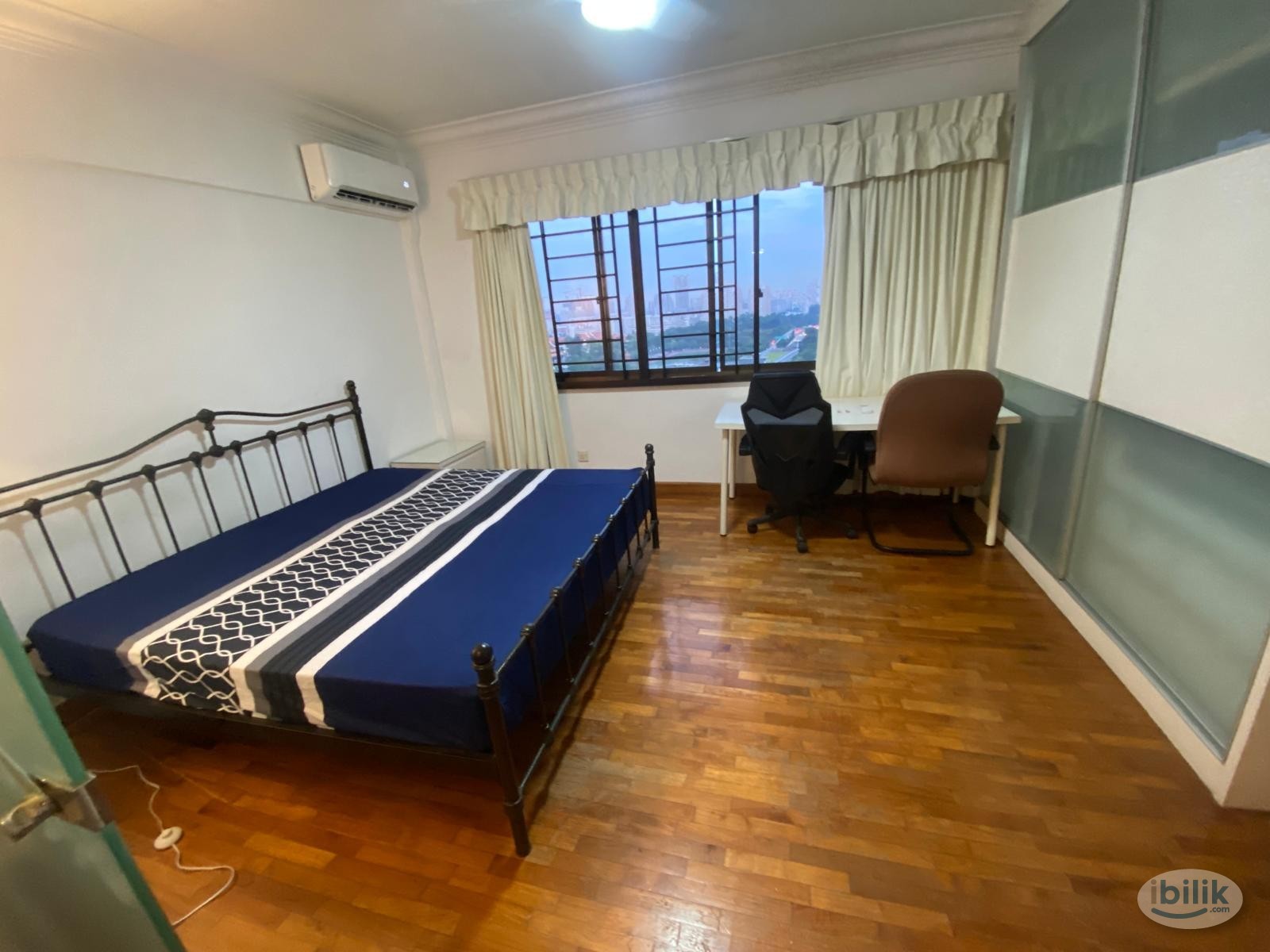 Image 3 of Master Room at Braddell View, Toa Payoh - Room rental in 