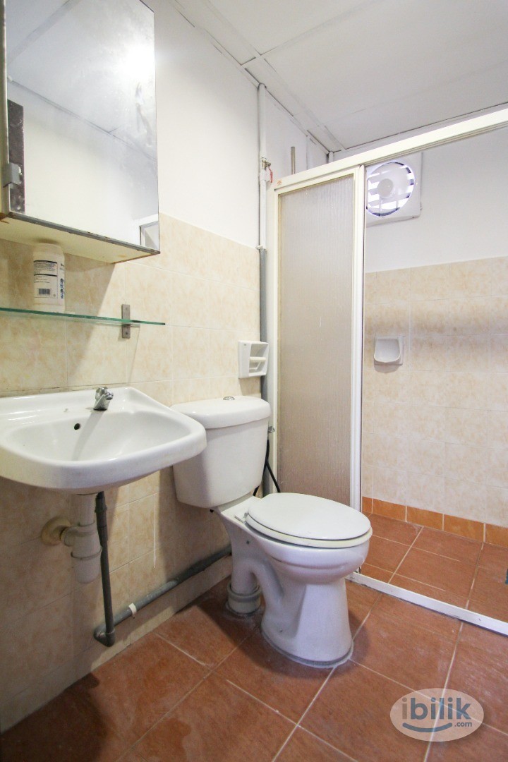 Image 4 of Single Room at Sri Putramas I, Dutamas.``` - Room rental in 