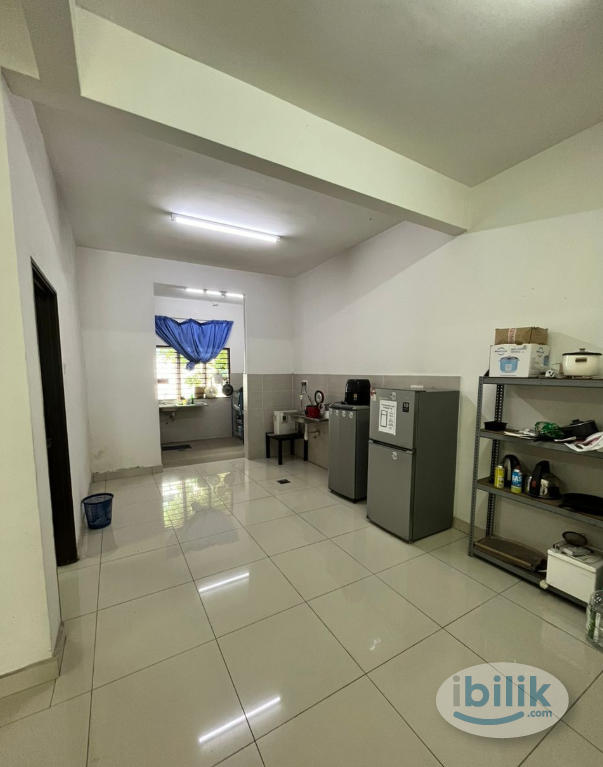 Image 1 of 😍LOW DEPOSIT😍BANDAR PUTERI KLANG SPACIOUS MASTER ROOM WITH PRIVATE BATHROOM FOR RENT 🏡✨✨ - Room rental in 