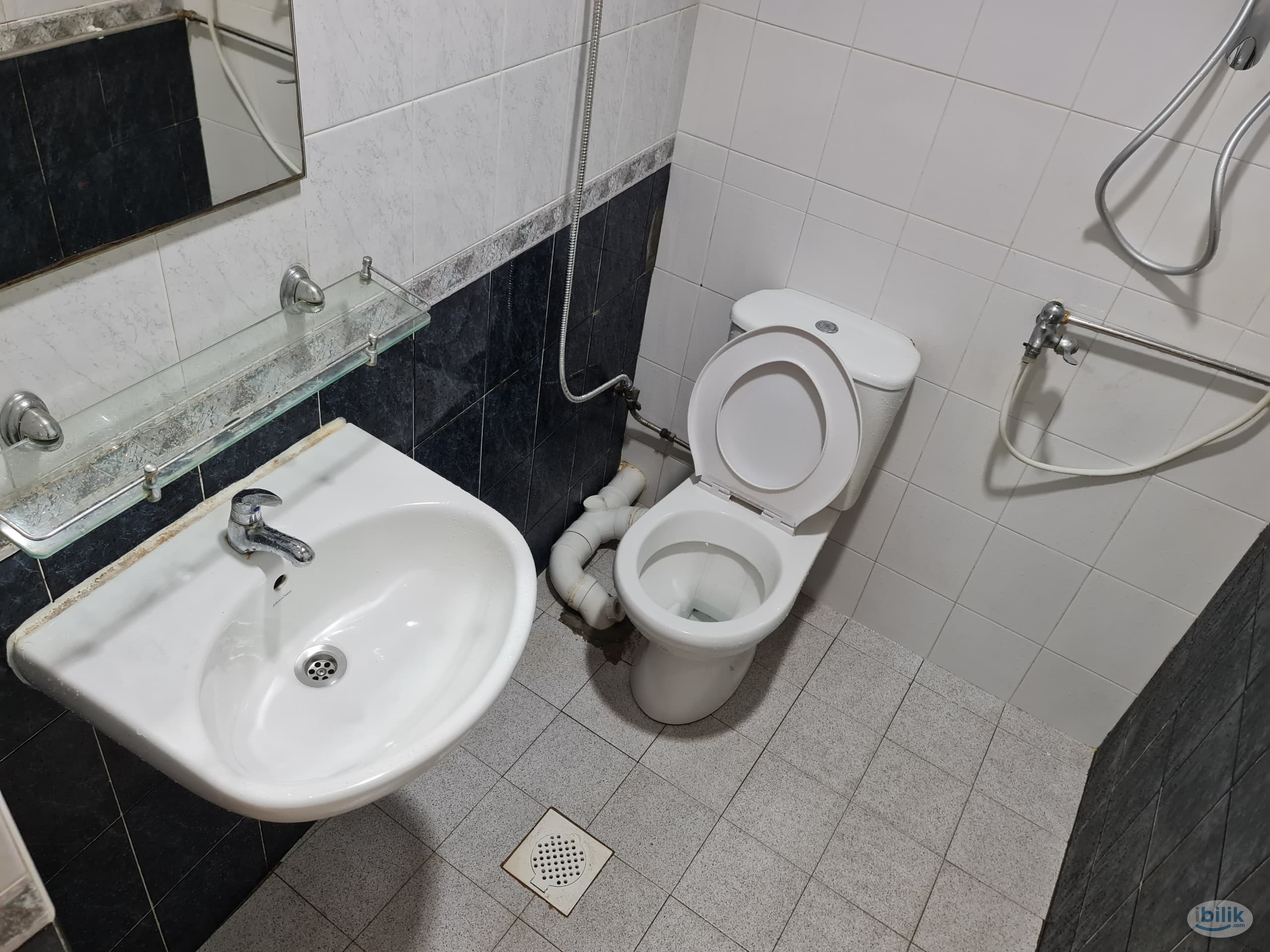 Image 2 of Studio at Petain Court, Farrer Park - Room rental in 