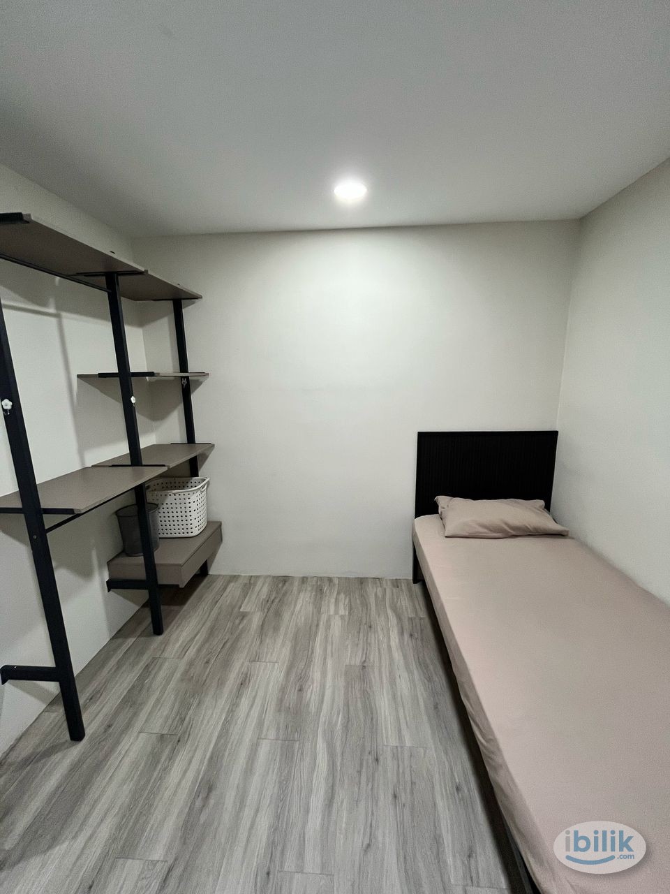 Image 2 of 🙋‍♀️FEMALE UNIT🙋‍♀️SUBANG JAYA USJ 21 AIRCOND PRIVATE SINGLE ROOM FOR RENT 🤩NEAR TO USJ21 LRT , MAIN PLACE MALL✨✨ - Room rental in 