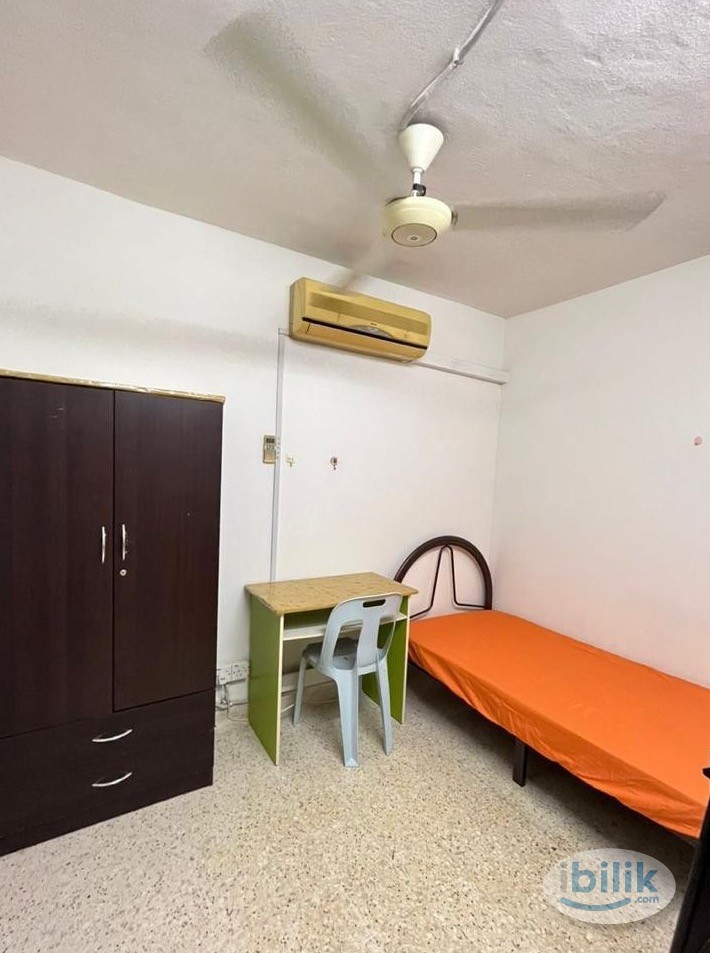 Image 1 of 👾Medium Room with Aircond for rent 🏚 only at Dataran Sunway, PJ👾 - Room rental in 