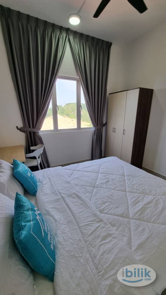 Image 2 of Middle Room at Acacia Residences, Sepang - Room rental in 